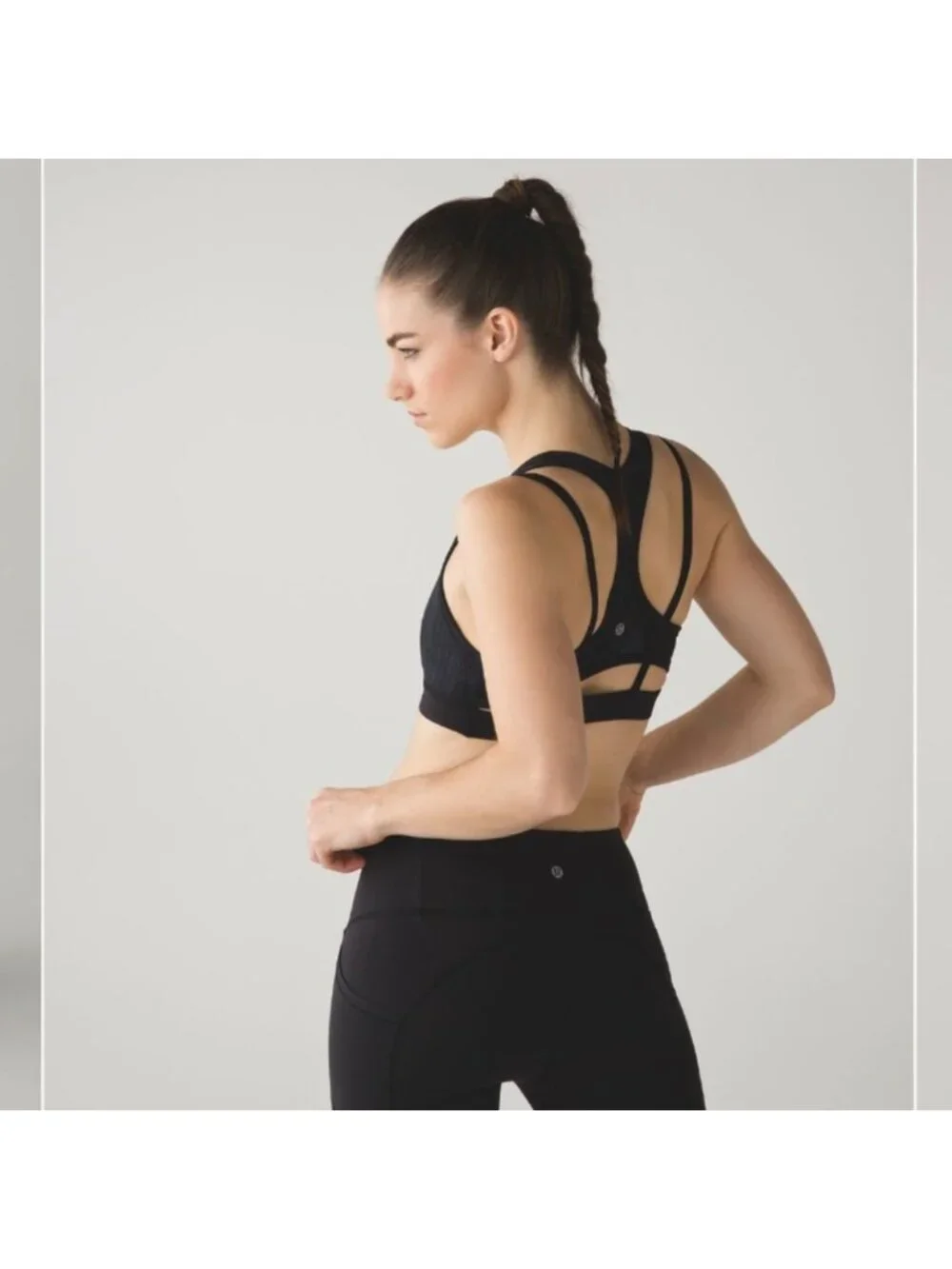 Lululemon Splendour Bra Wind Chill Deep Navy Black / Black